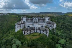 Apê Rosa no Castelo para Família